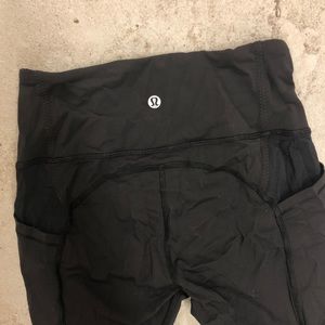 Black lululemon leggings